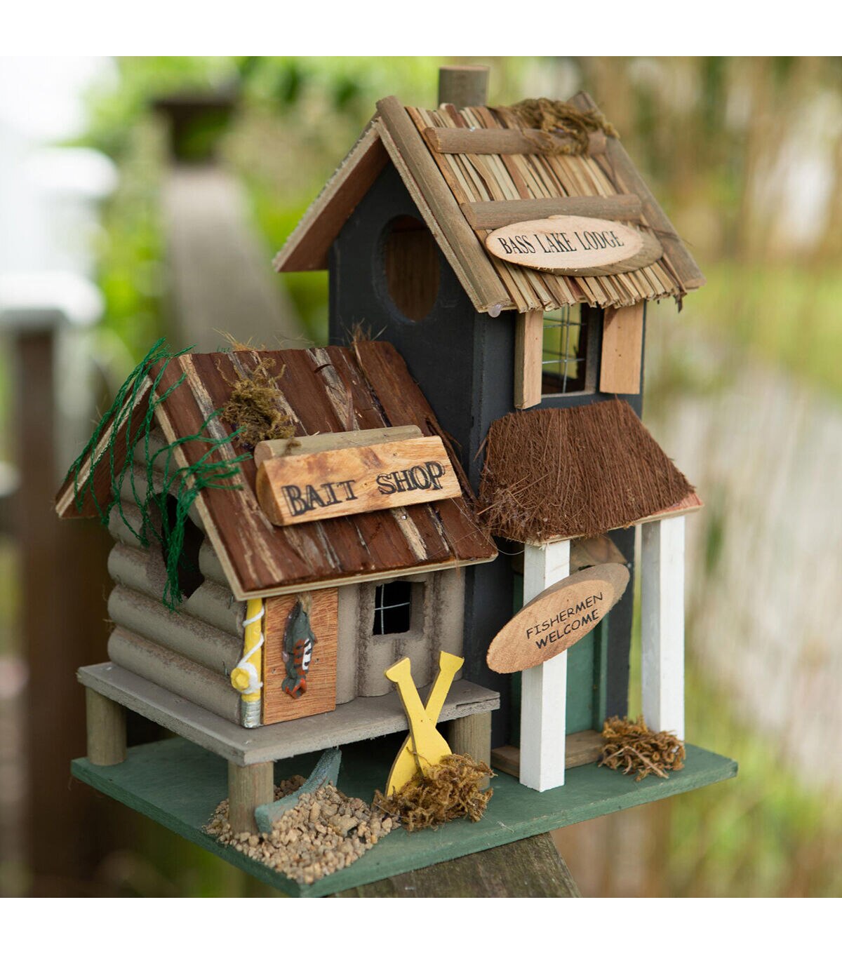 Zingz & Thingz Bass Lake Lodge Birdhouse