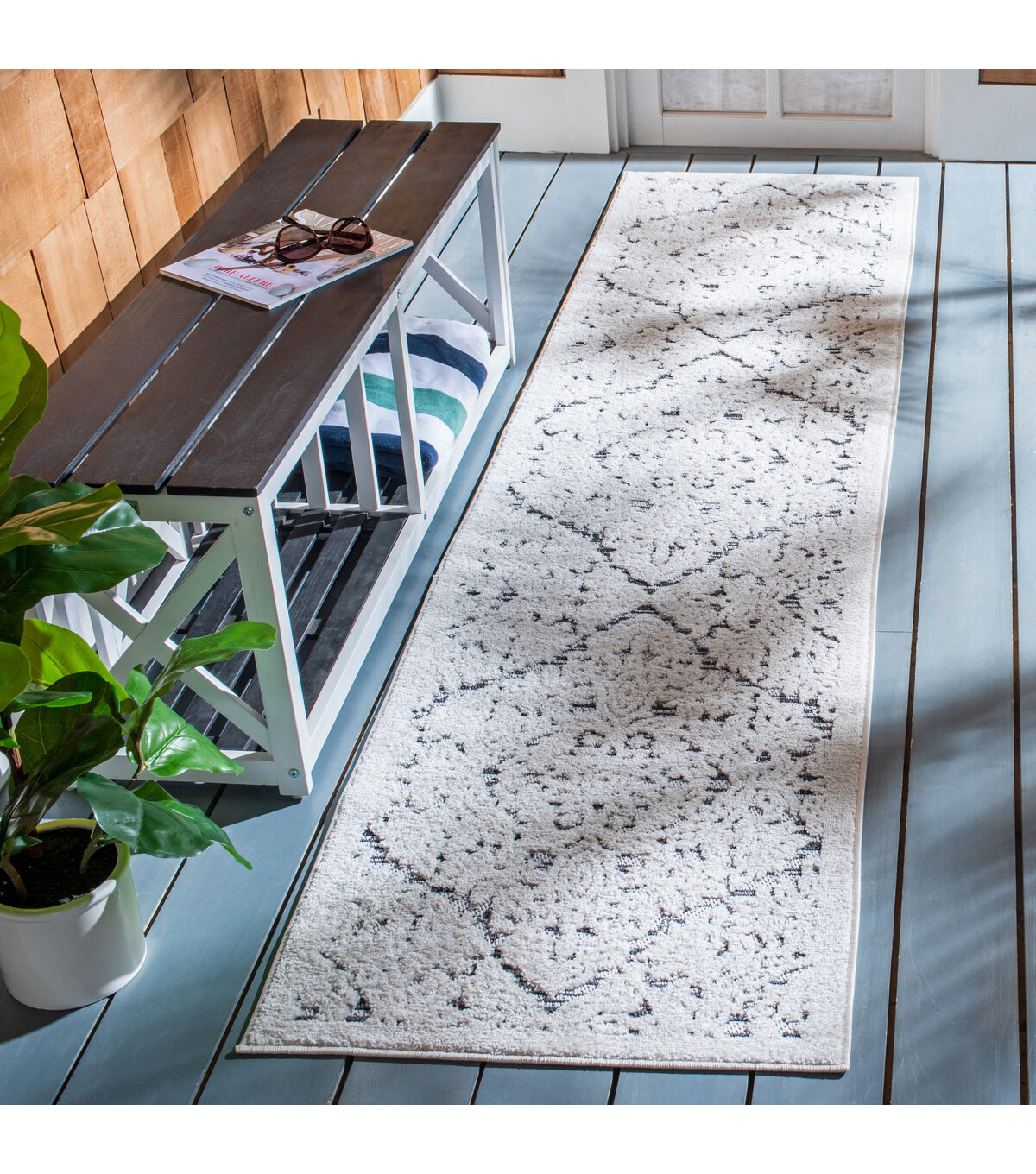 Safavieh Cabana CBN660 2'2